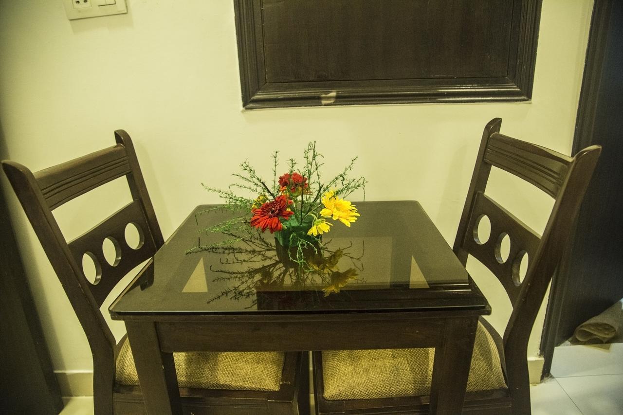 Hotel Amby Inn Νέο Δελχί Εξωτερικό φωτογραφία