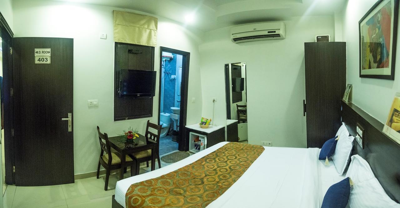 Hotel Amby Inn Νέο Δελχί Εξωτερικό φωτογραφία