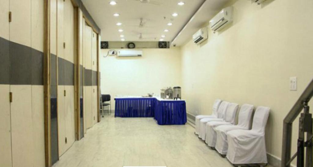 Hotel Amby Inn Νέο Δελχί Εξωτερικό φωτογραφία